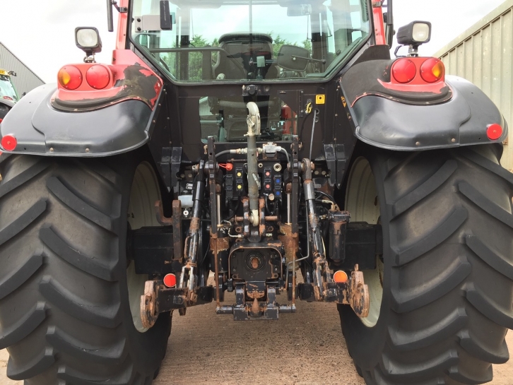 Valtra T190