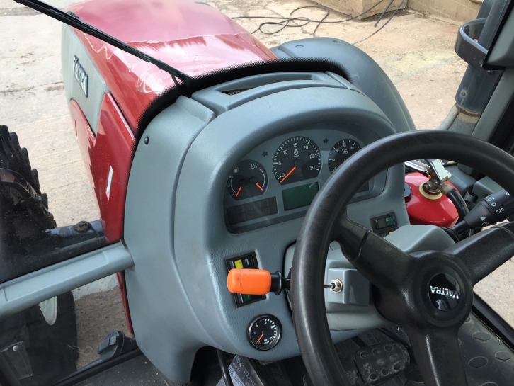Valtra T190