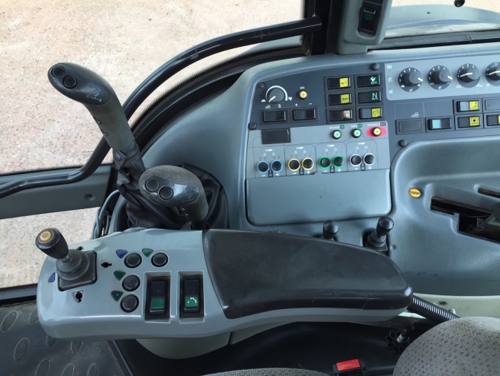 Valtra T190