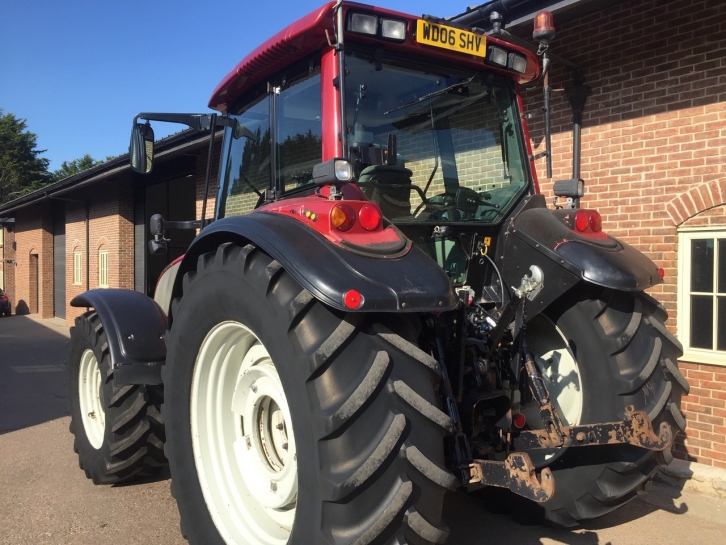 Valtra T190
