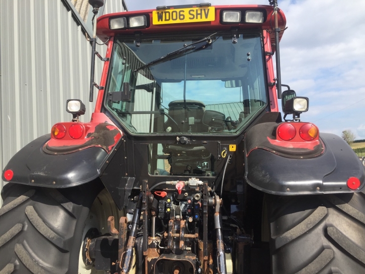 Valtra T190