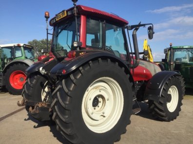 Valtra T190