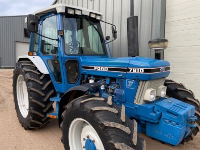 Ford 7810 II