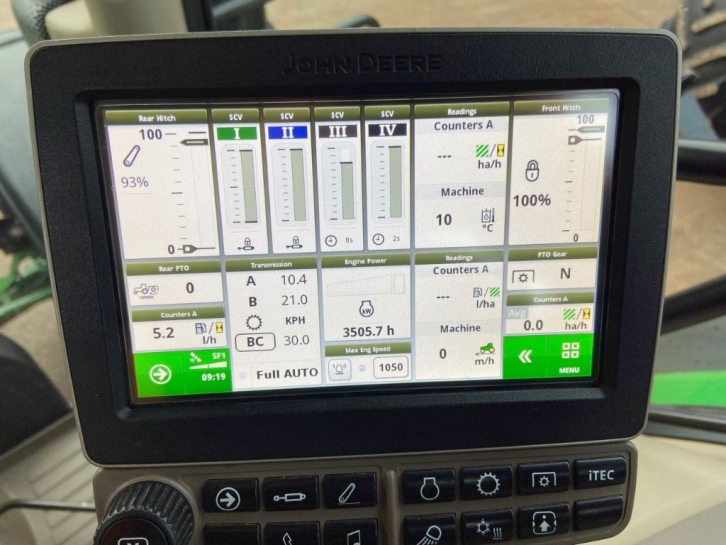 John Deere 6175R