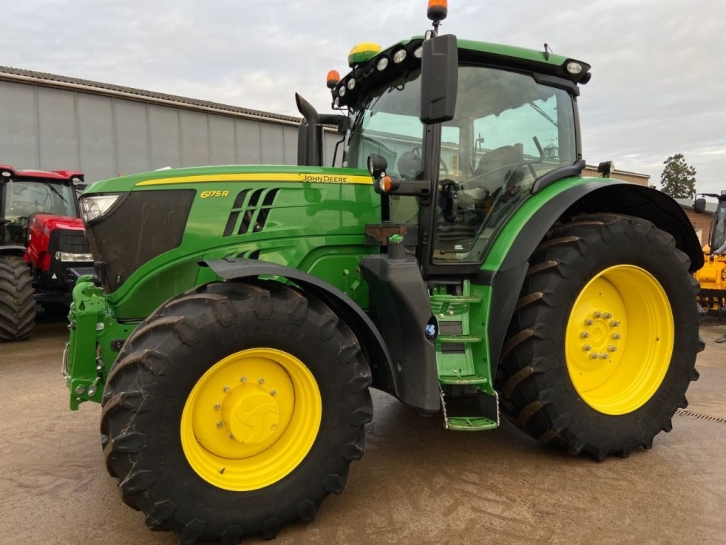 John Deere 6175R