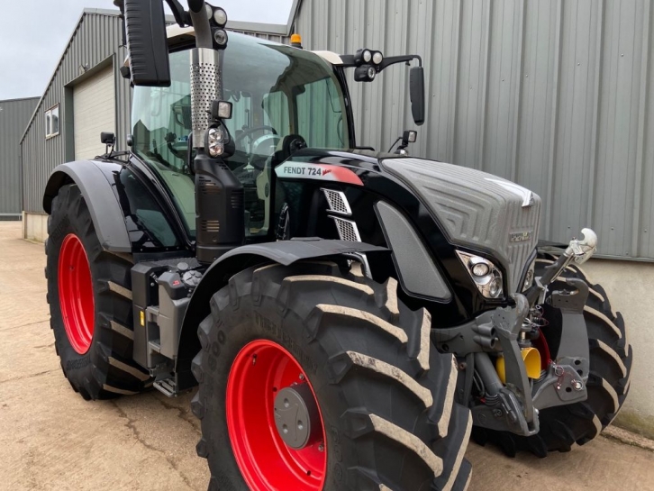Fendt 724 Profi-Plus