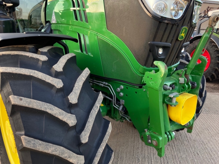 John Deere 6155R
