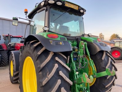 John Deere 6155R