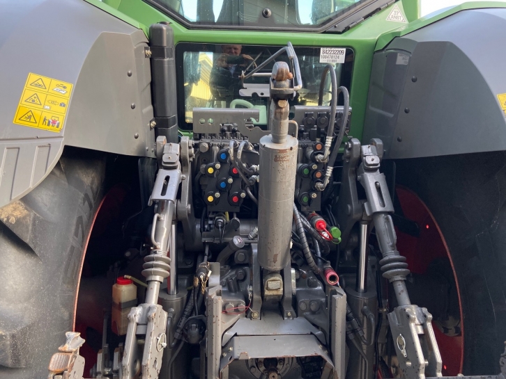 Fendt 828 Profi-Plus