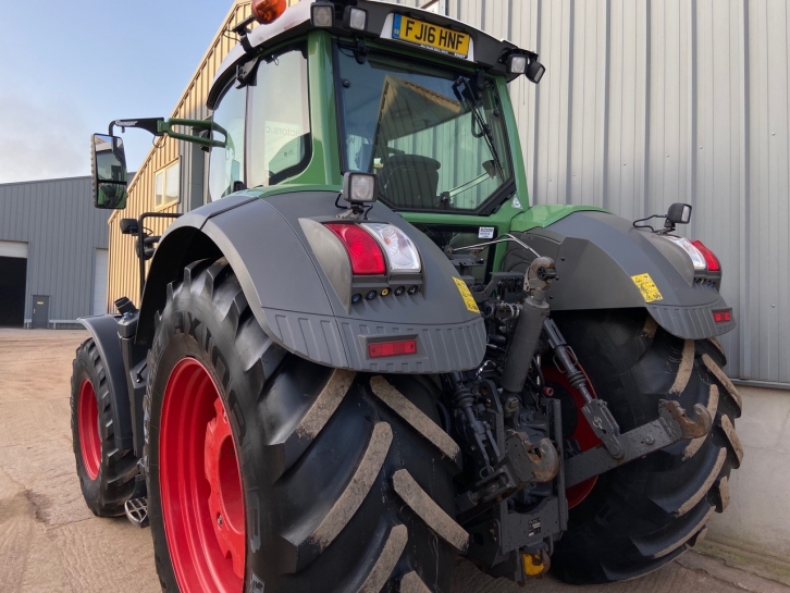 Fendt 828 Profi-Plus