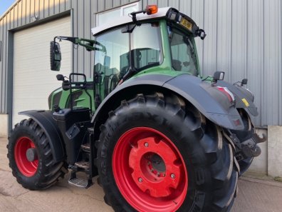 Fendt 828 Profi-Plus