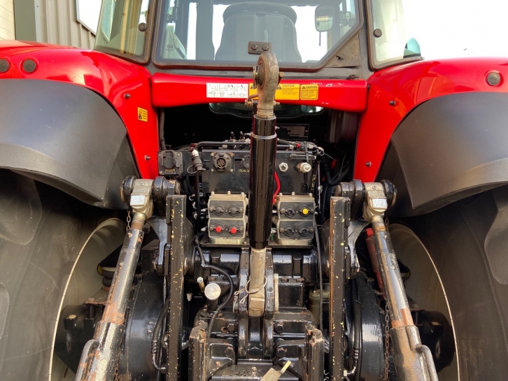 Massey Ferguson 8480