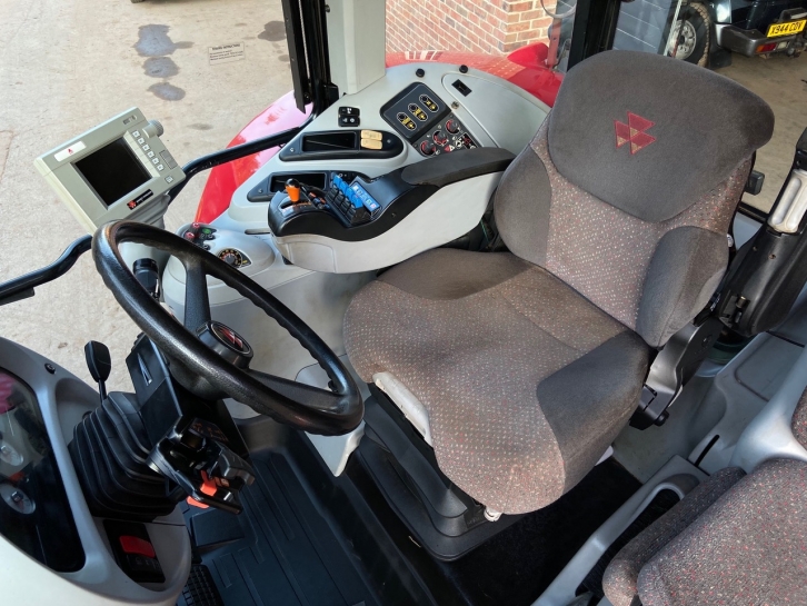 Massey Ferguson 8480