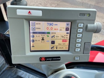 Massey Ferguson 8480