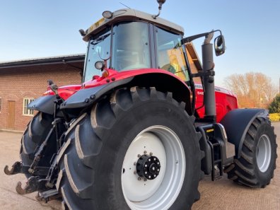Massey Ferguson 8480