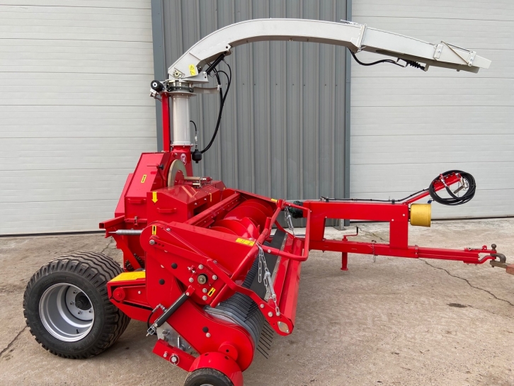 Lely Storm P 300 Profi trailed forager