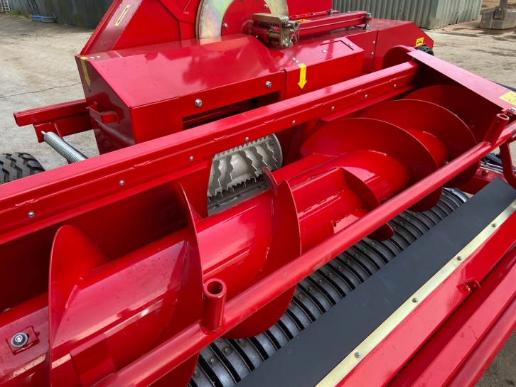 Lely Storm P 300 Profi trailed forager