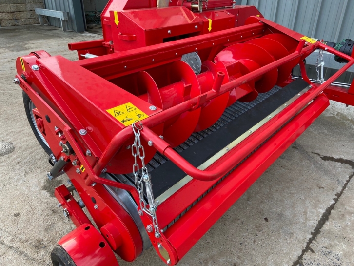 Lely Storm P 300 Profi trailed forager