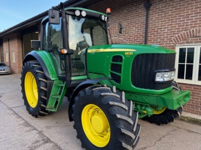 John Deere 6630