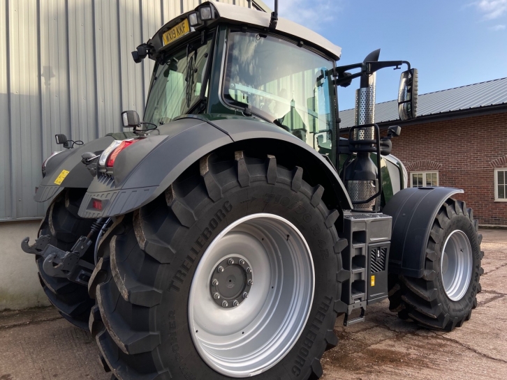 Fendt 828 Profi-Plus