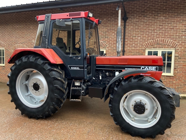 Case 1056XL