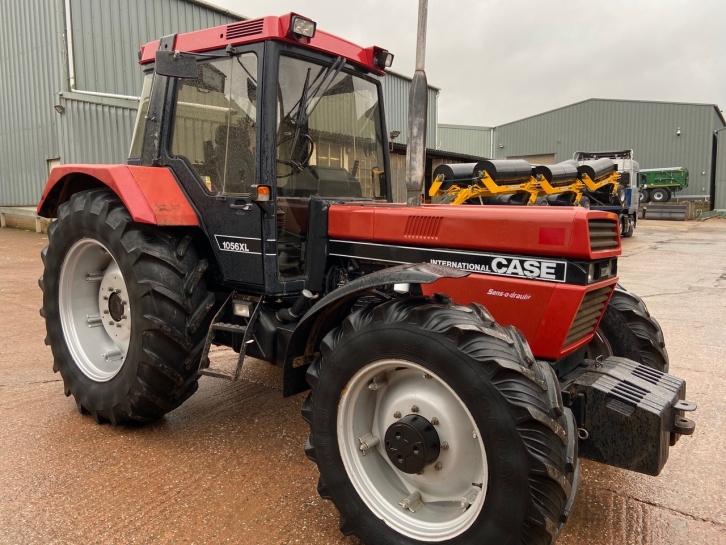 Case 1056XL