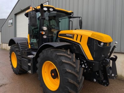 JCB 4220