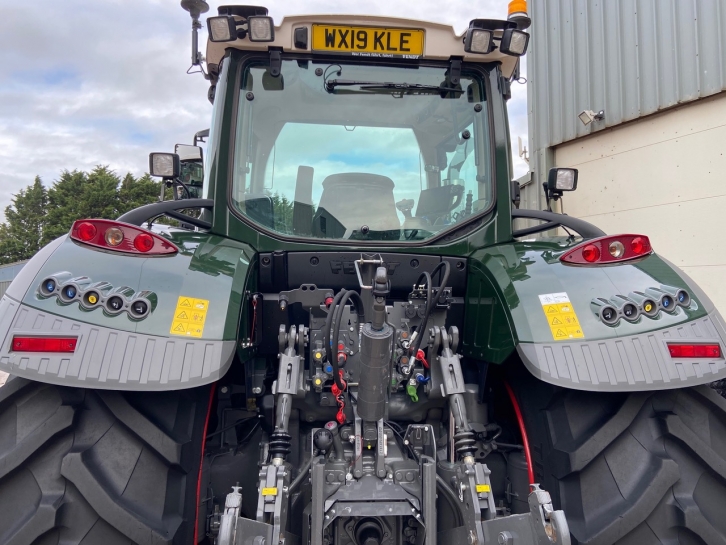 Fendt 724 Profi-Plus