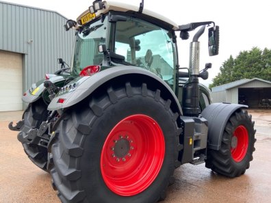 Fendt 724 Profi-Plus