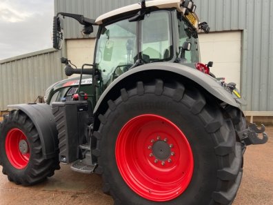 Fendt 724 Profi-Plus