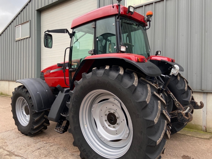 Case MX170