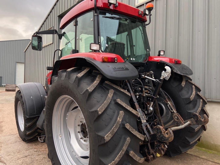 Case MX170