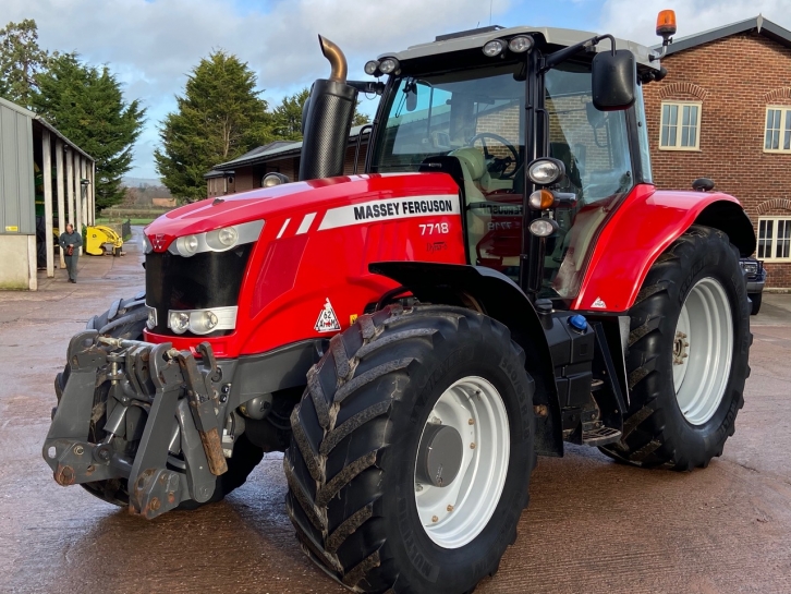 Massey Ferguson 7718 Efficient