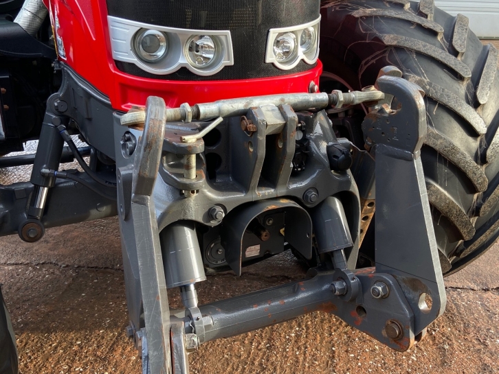 Massey Ferguson 7718 Efficient