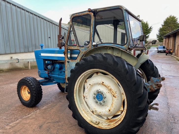 Ford 5000