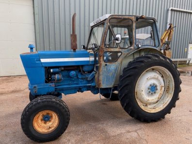 Ford 5000