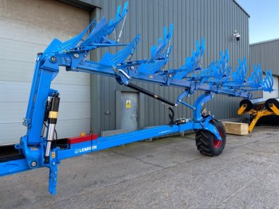Lemken Diament 16V plough