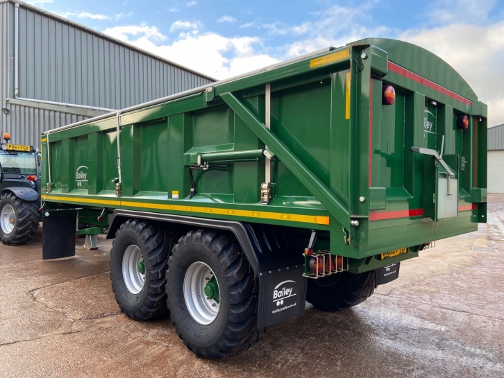 Bailey 14 ton Root trailer