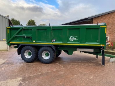 Bailey 14 ton Root trailer