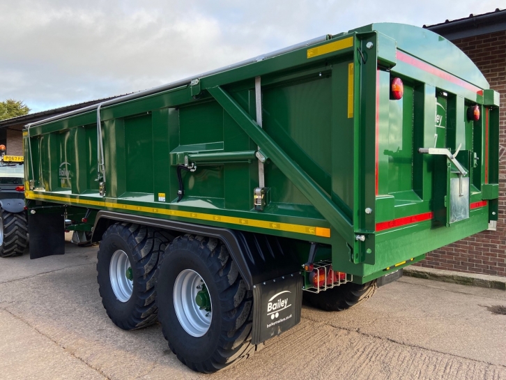 Bailey 14 ton Root trailer