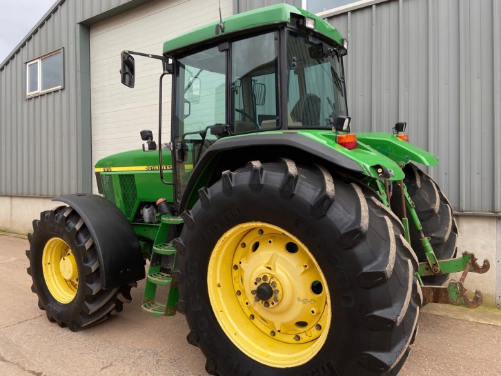 John Deere 7810