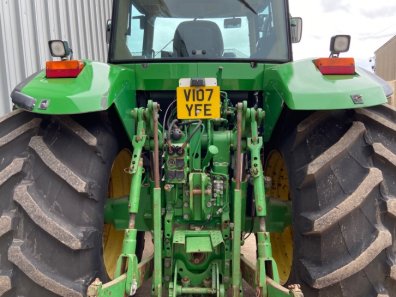 John Deere 7810