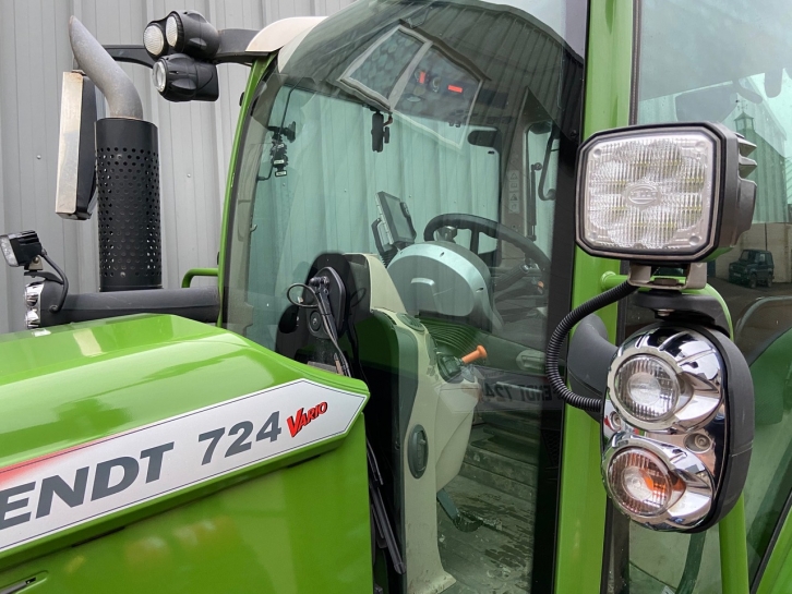 Fendt 724 Profi-Plus