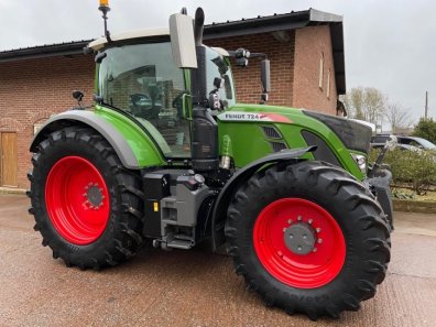 Fendt 724 Profi-Plus