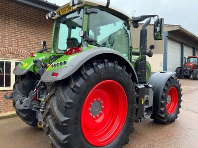 Fendt 724 Profi-Plus