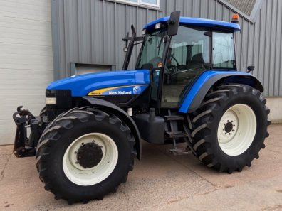 New Holland TM155