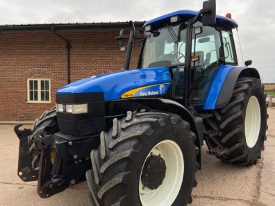 New Holland TM155