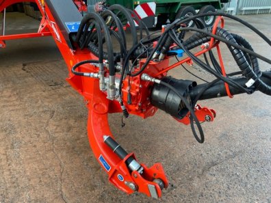 Kuhn Merge Maxx 950