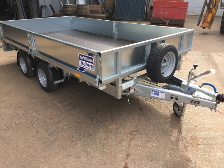 Ifor Williams LM126 trailer