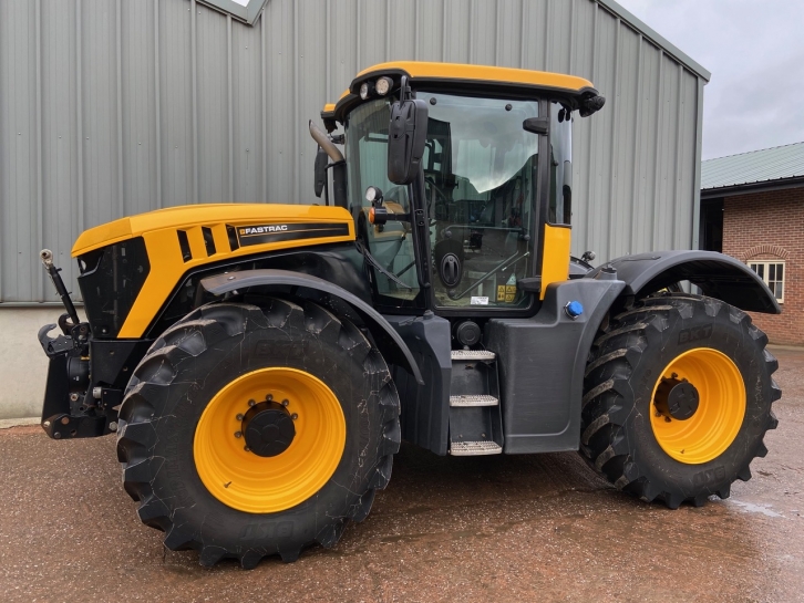 JCB 4220